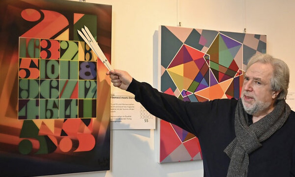 Geometrische Kompositionen im Wiesbadener Rathaus: Jürgen Felger zeigt digitale Farbserien