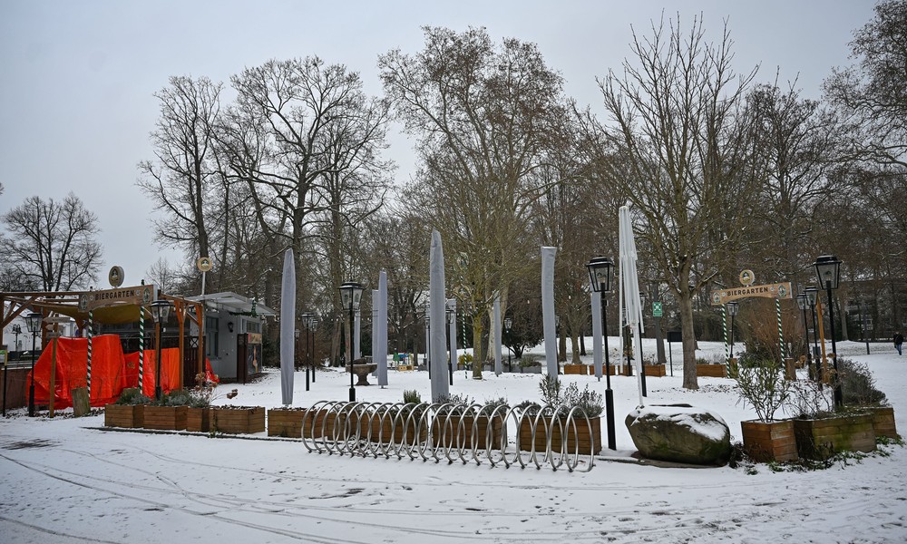 Hanau erinnert Eigentümer an Winterdienstpflichten und begrenzt Einsatz von Salz