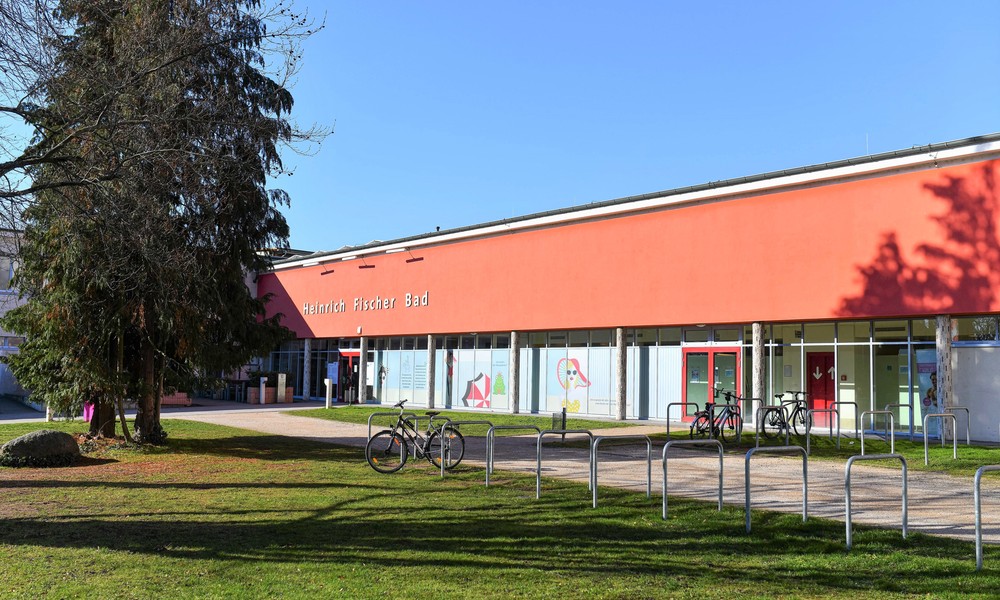 Hanau legt Öffnungszeiten für Bäder und Kulturforum an Ostern fest Hanau legt Öffnungszeiten für Bäder und Kulturforum an Ostern fest