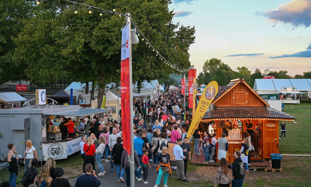 Hanau plant drei Tage mit Musik Sport und Ausstellung zur wiedererlangten Kreisfreiheit Hanau plant drei Tage mit Musik Sport und Ausstellung zur wiedererlangten Kreisfreiheit