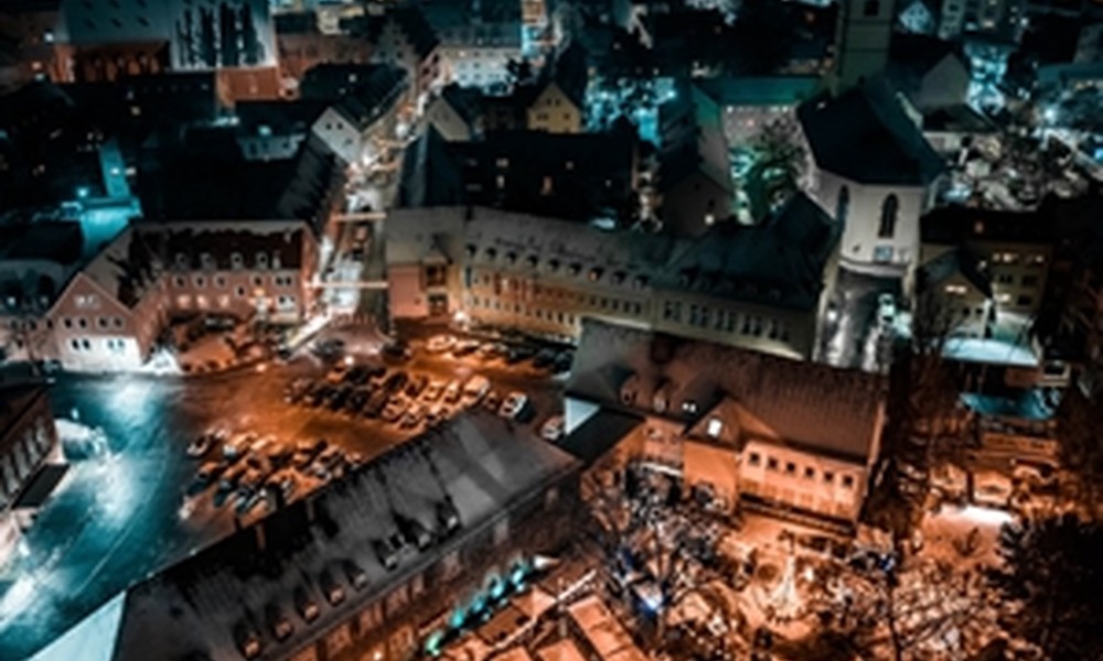 Hanau startet bunte Adventsreihe mit Grinch, Wintergold und Nikolausfahrten