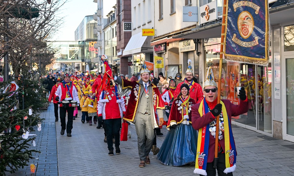 Hanau startet die Faschingssaison mit Flohmarkt, Konzerten und Fuckup Nights