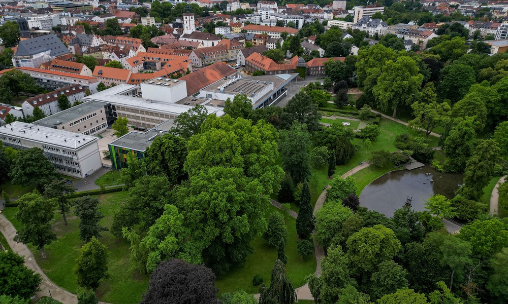 Neue Gartenwirtschaft soll Adelheid-Biergarten auf Hanauer Schlossplatz ersetzen