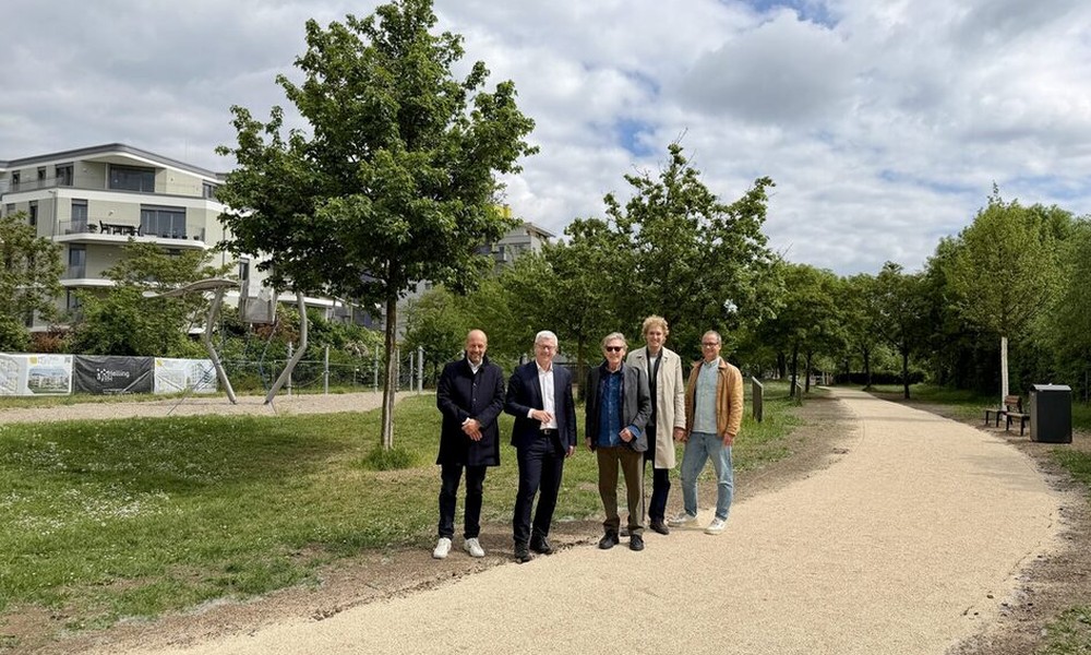 Neue Wege nach dem Wohnungsbauprojekt: Verbindung von Helling Höfe zum Rheinufer in Kastel fertiggestellt