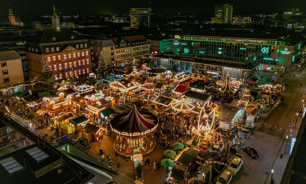 Schlägerei auf dem Hanauer Weihnachtsmarkt: Drei Mitarbeiter entlassen, Ermittlungen laufen