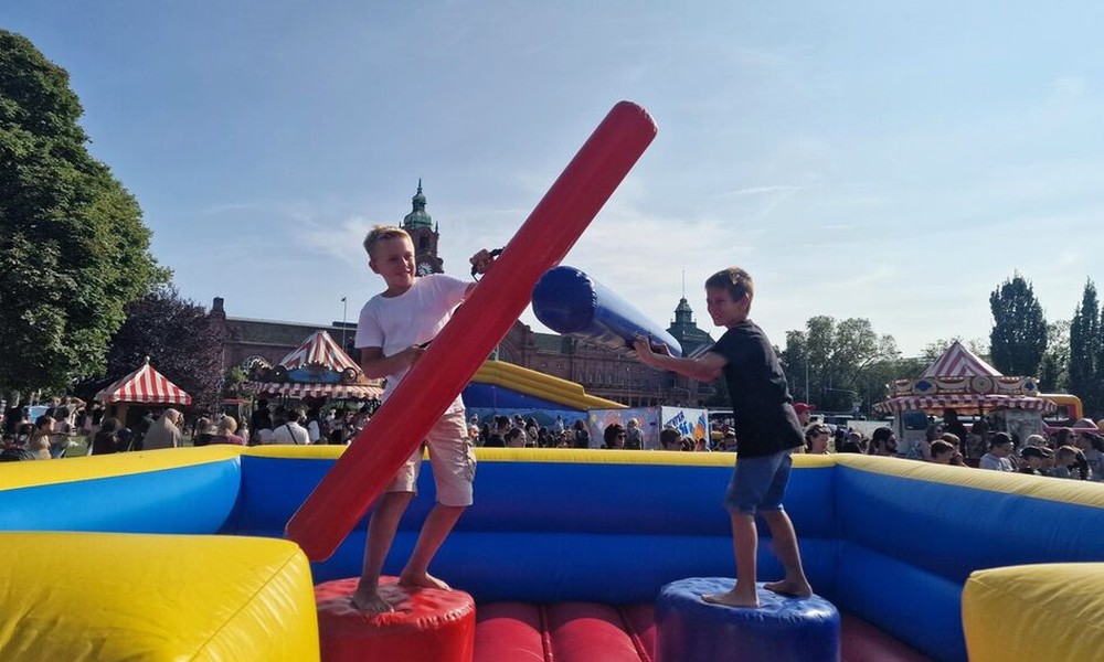 Sommerwiese in Wiesbaden: Fünf Tage Spiel und Spaß in den Reisinger Anlagen Sommerwiese in Wiesbaden: Fünf Tage Spiel und Spaß in den Reisinger Anlagen