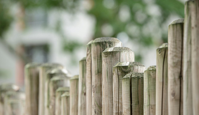 Zukunft des Zaunbaus: Innovative Materialien und Technologien